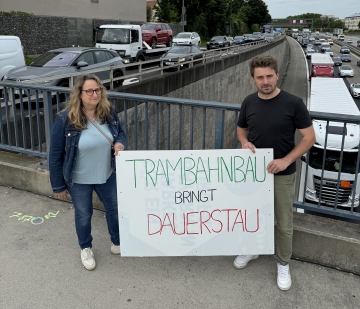 Baustellen-Chaos und Spatenstich-Posse: CSUFW-Fraktion fordert Aufklärung zu neuen Problemen bei der Tram-Westtangente