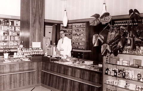 65 Jahre Hahnenapotheke 1959 - 2024