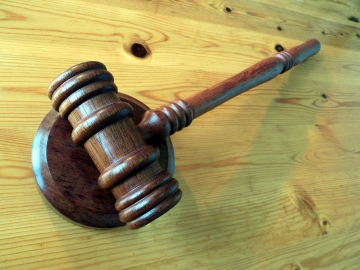 Unter dem Hammer: MVG versteigert Fundsachen online