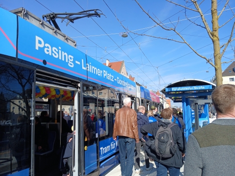 Erster Abschnitt der Tram-Westtangente geht in Betrieb - neue Perspektiven für Laim
